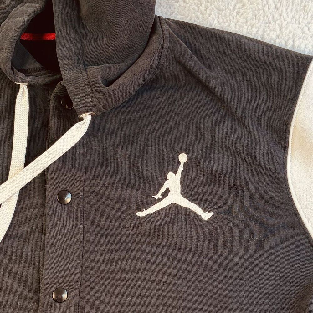 Nike Air Jordon Varsity‎ Hoodie Sweatshirt Mens Black / White Size Large Snaps